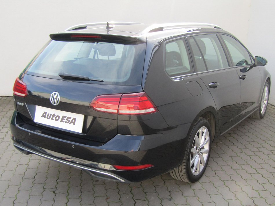 Volkswagen Golf 1.5TSi Highline