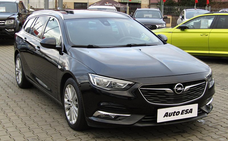 Opel Insignia 2.0CDTi 