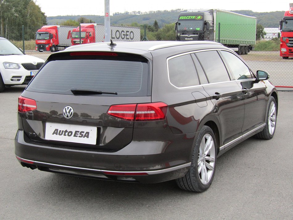 Volkswagen Passat 1.8 TSI Highline