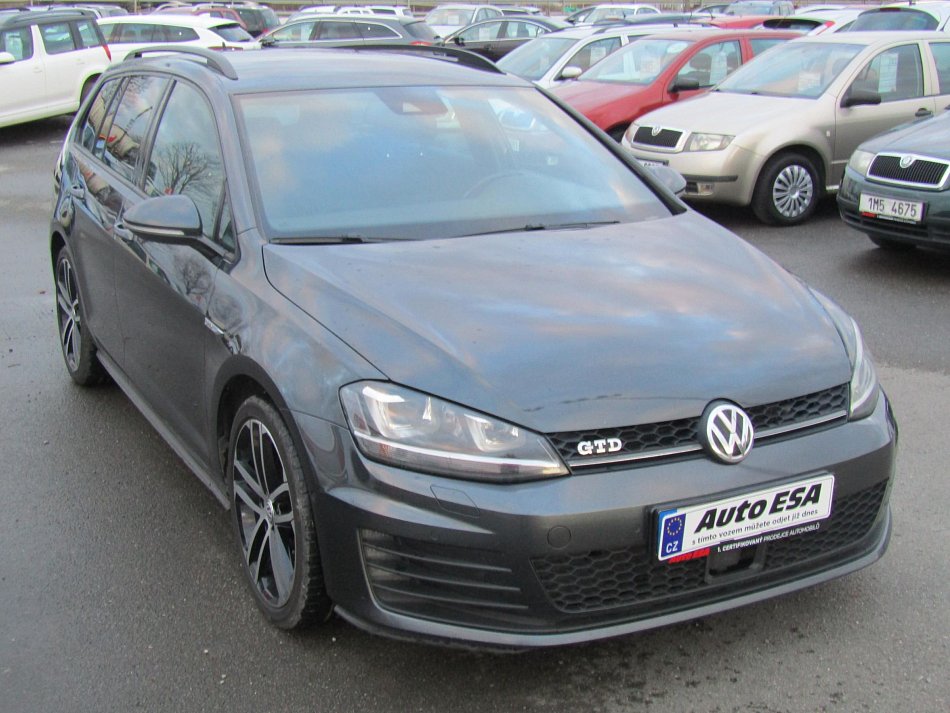 Volkswagen Golf 2.0TDi 