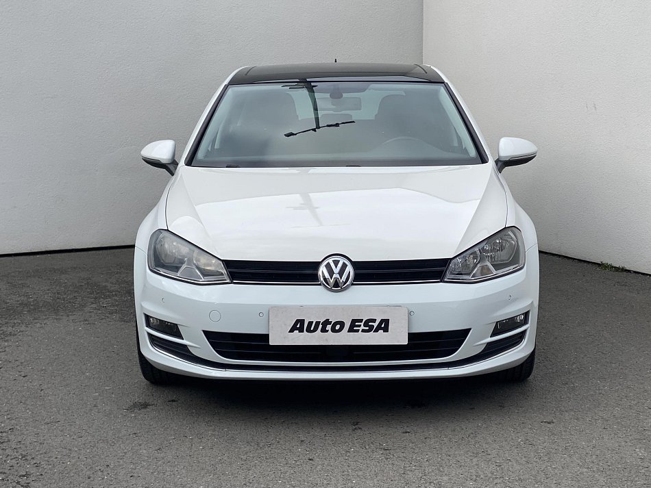 Volkswagen Golf 1.4TSi Highline