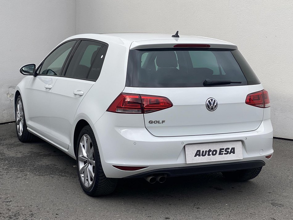 Volkswagen Golf 1.4TSi Highline