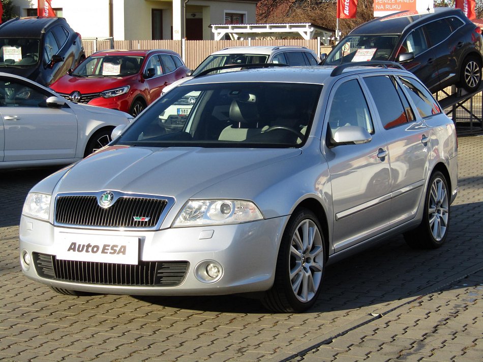 Škoda Octavia II 2.0 TFSi RS