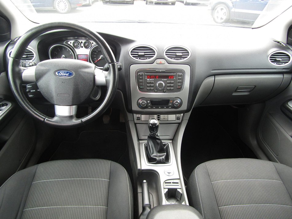 Ford Focus 1.8i 