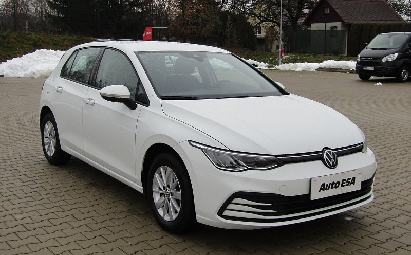 Volkswagen Golf 1.0TSI 