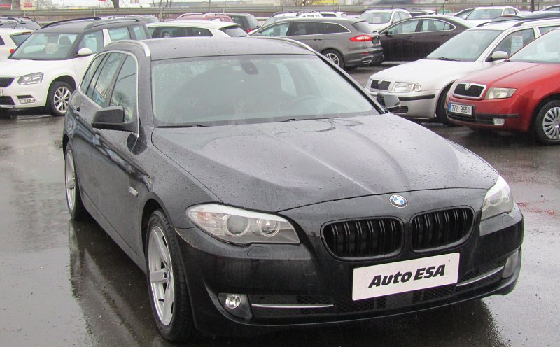 BMW Řada 5 530D  530D