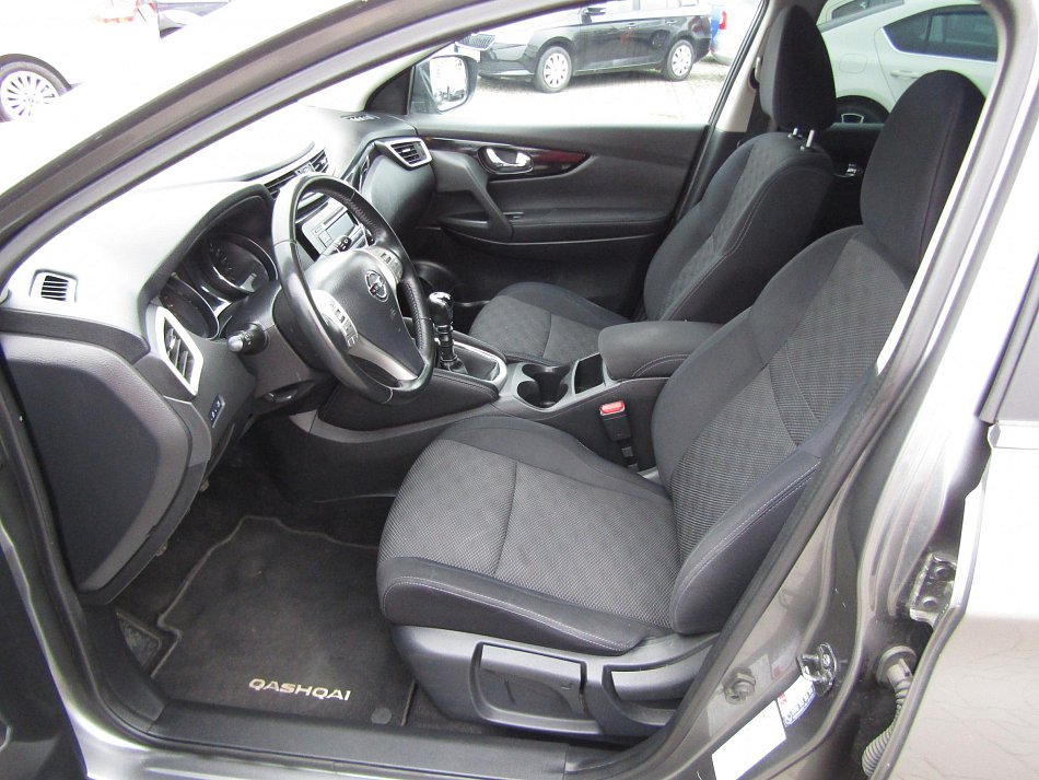 Nissan Qashqai 1.2 DIG-T 