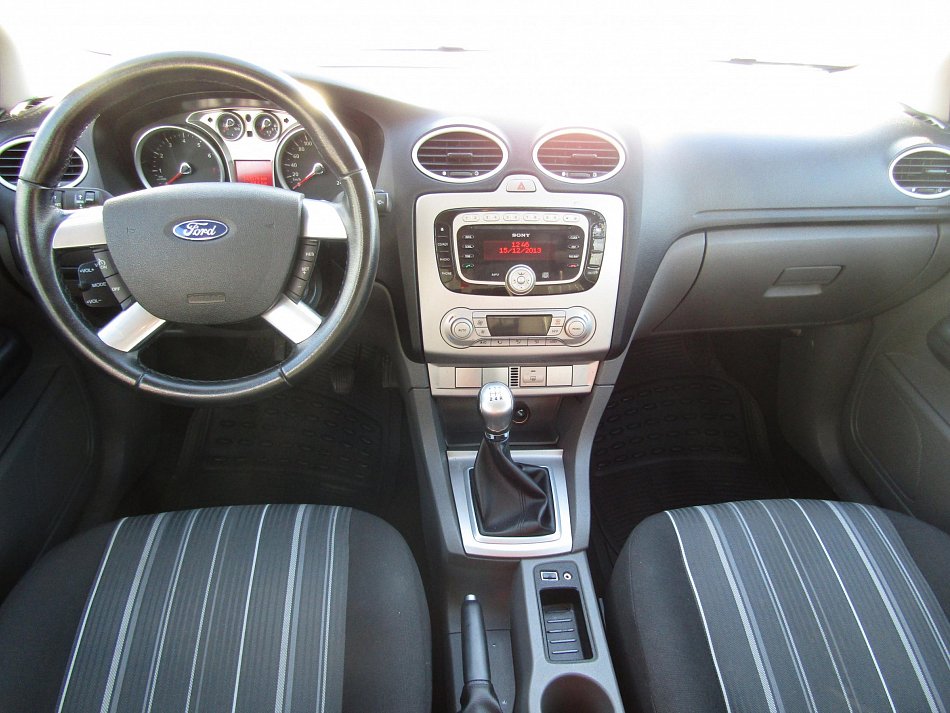 Ford Focus 1.6 16V Titanium