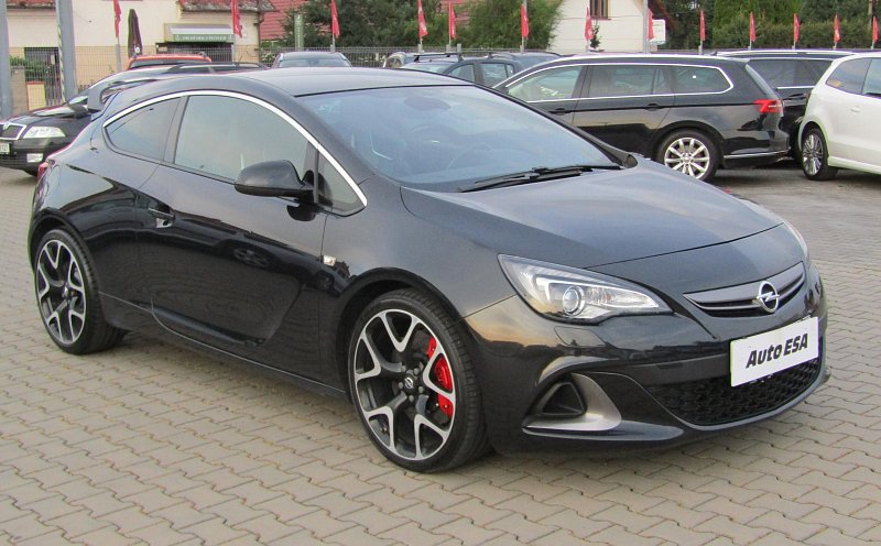 Opel Astra 2.0 OPC