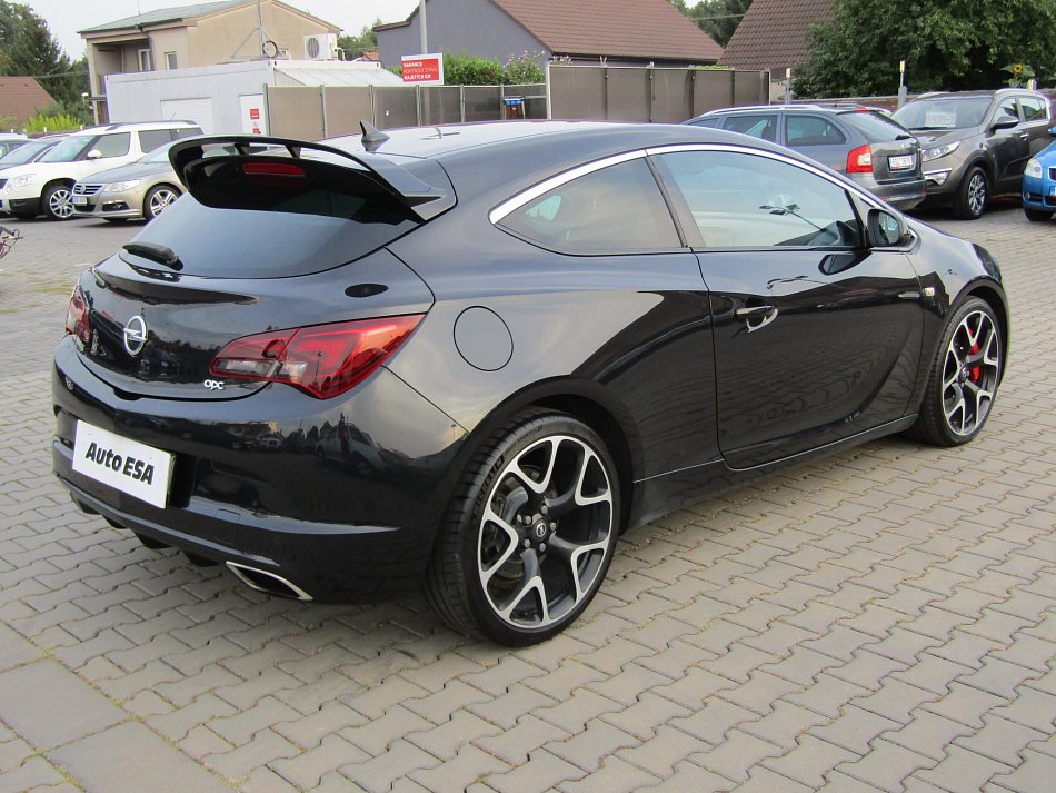 Opel Astra 2.0 OPC