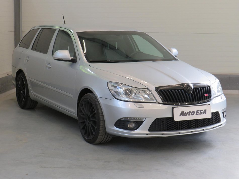 Škoda Octavia II 2.0 TDi RS