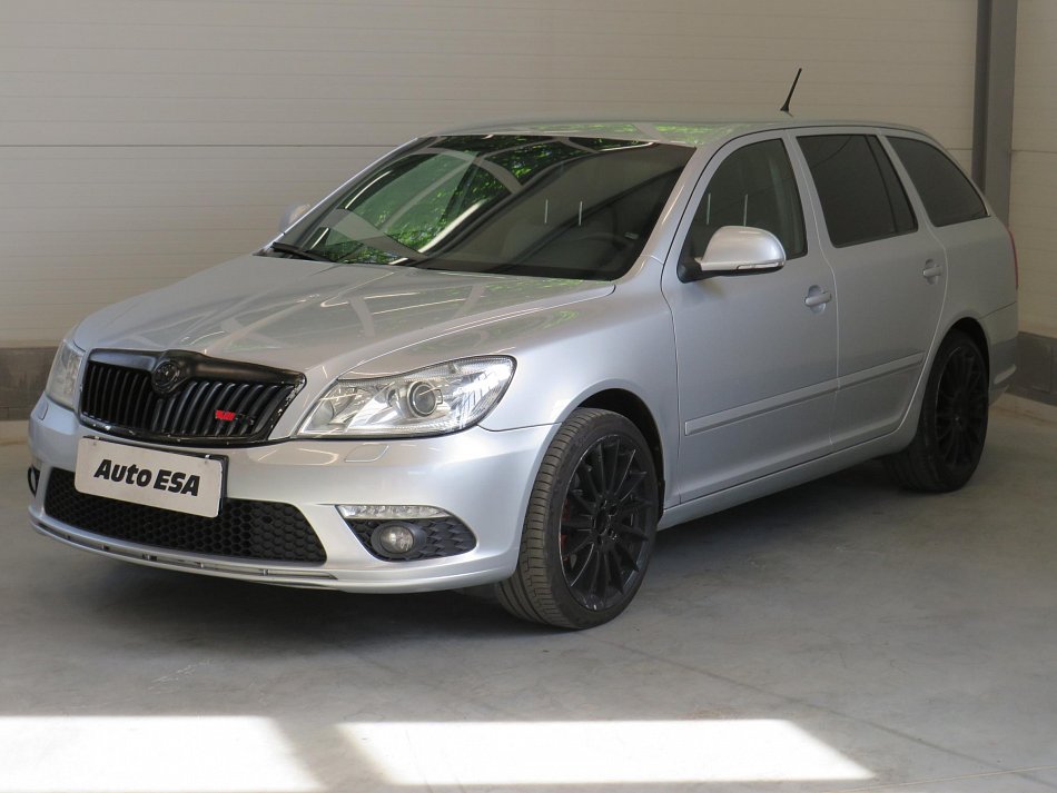 Škoda Octavia II 2.0 TDi RS