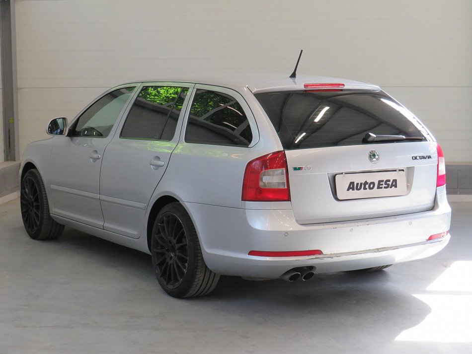 Škoda Octavia II 2.0 TDi RS