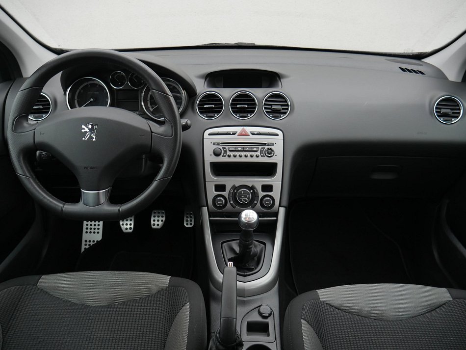 Peugeot 308 1.6 VTi 