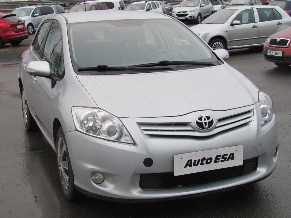 Toyota Auris 1.4 D-4D 