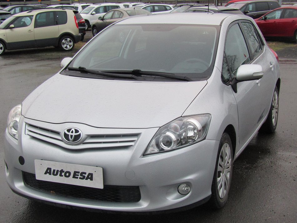 Toyota Auris 1.4 D-4D 