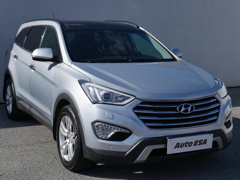 Hyundai Santa Fe 2.2CRDi  4x4, 7míst