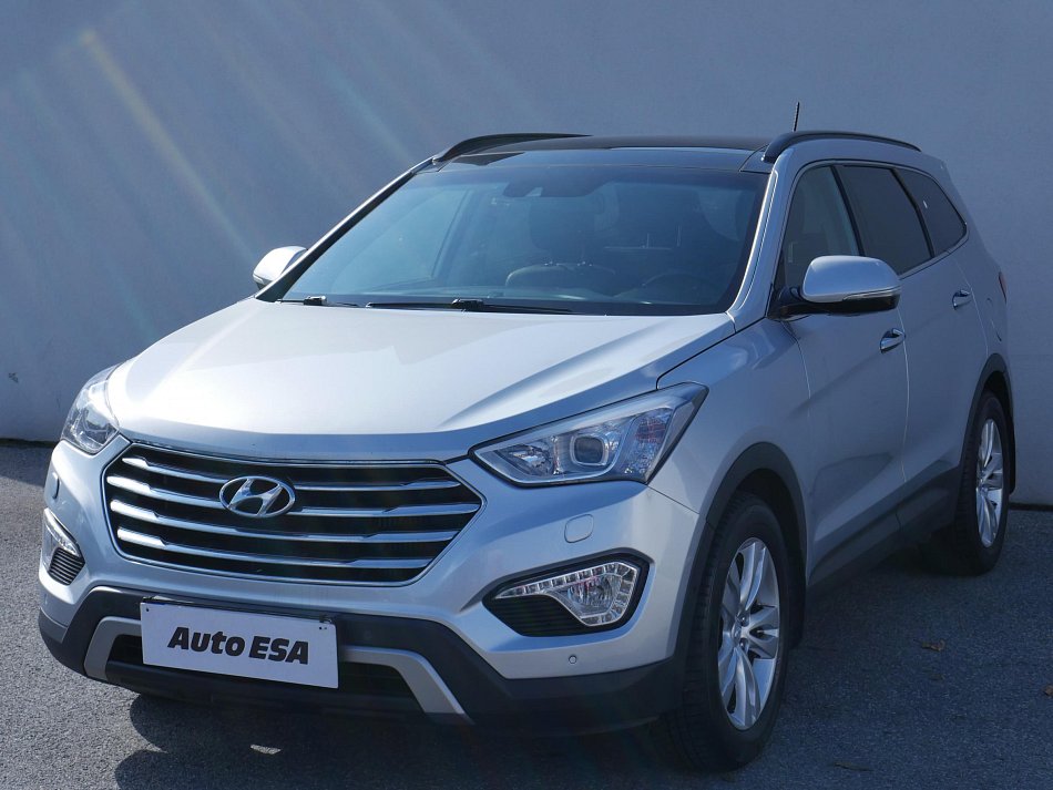 Hyundai Santa Fe 2.2CRDi  4x4, 7míst