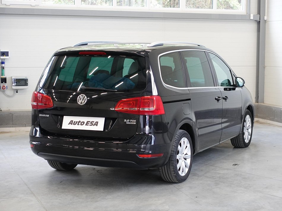 Volkswagen Sharan 2.0TDi 