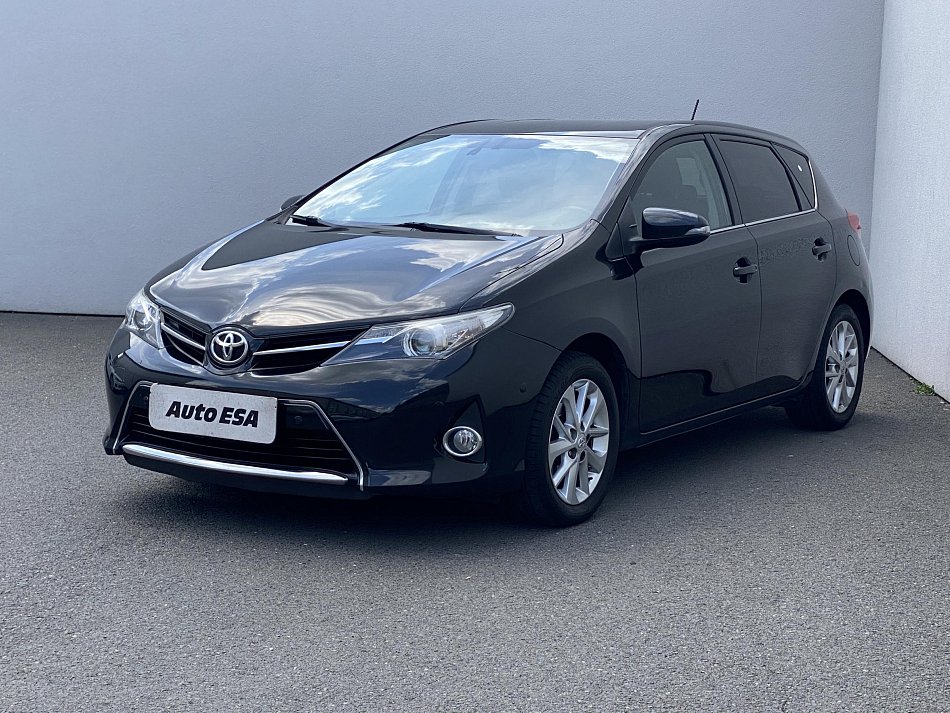 Toyota Auris 1.6 VVTi 