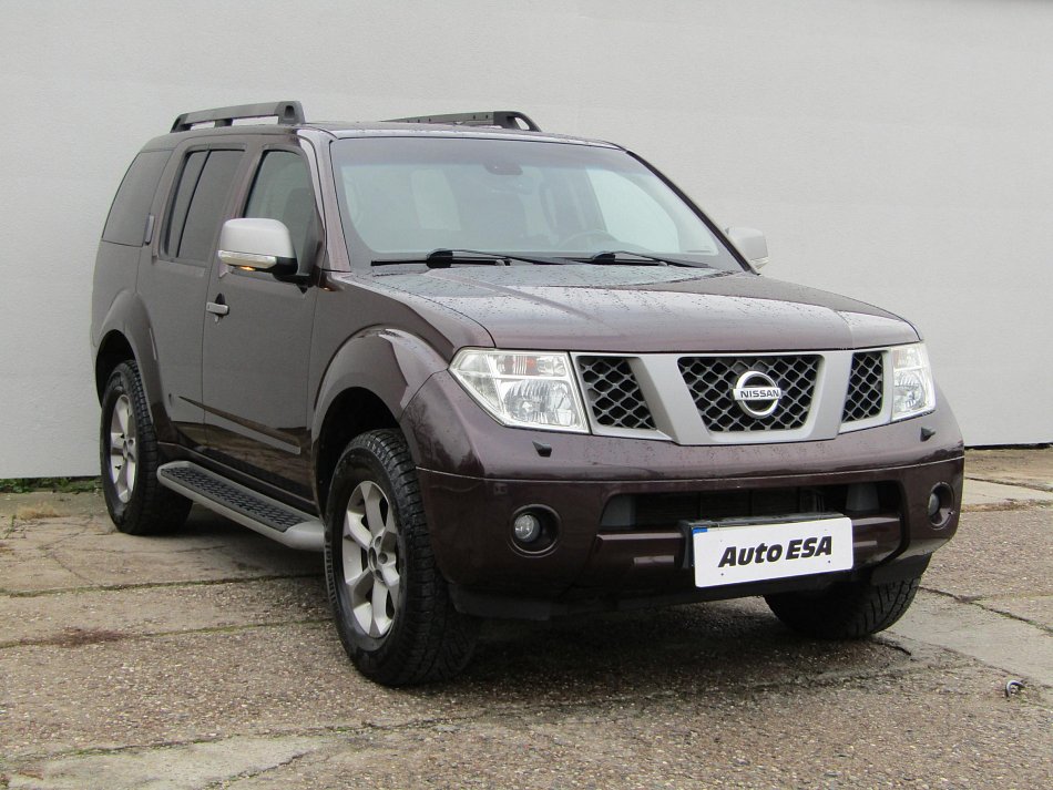 Nissan Pathfinder 2.5dCi  4WD