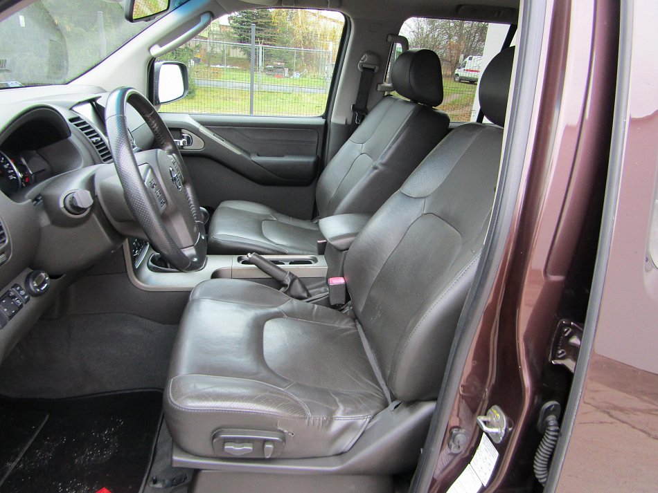 Nissan Pathfinder 2.5dCi  4WD