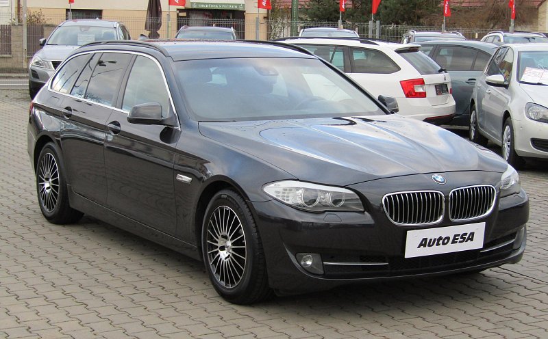 BMW Řada 5 3.0 D  525d