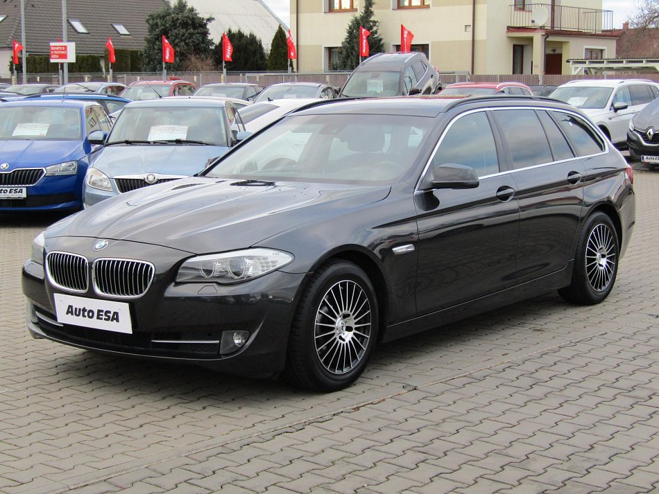 BMW Řada 5 3.0 D  525d