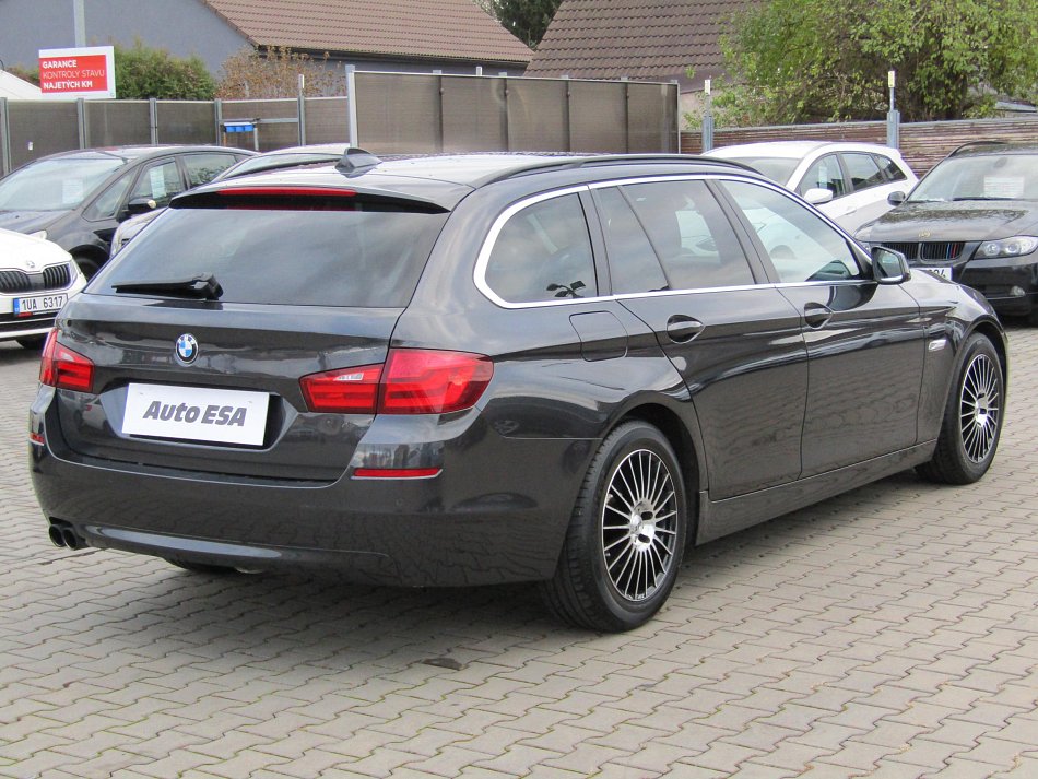 BMW Řada 5 3.0 D  525d