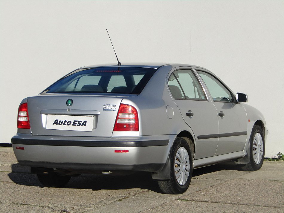 Škoda Octavia 1.6i 