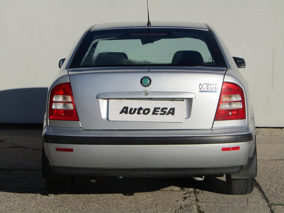 Škoda Octavia 1.6i 