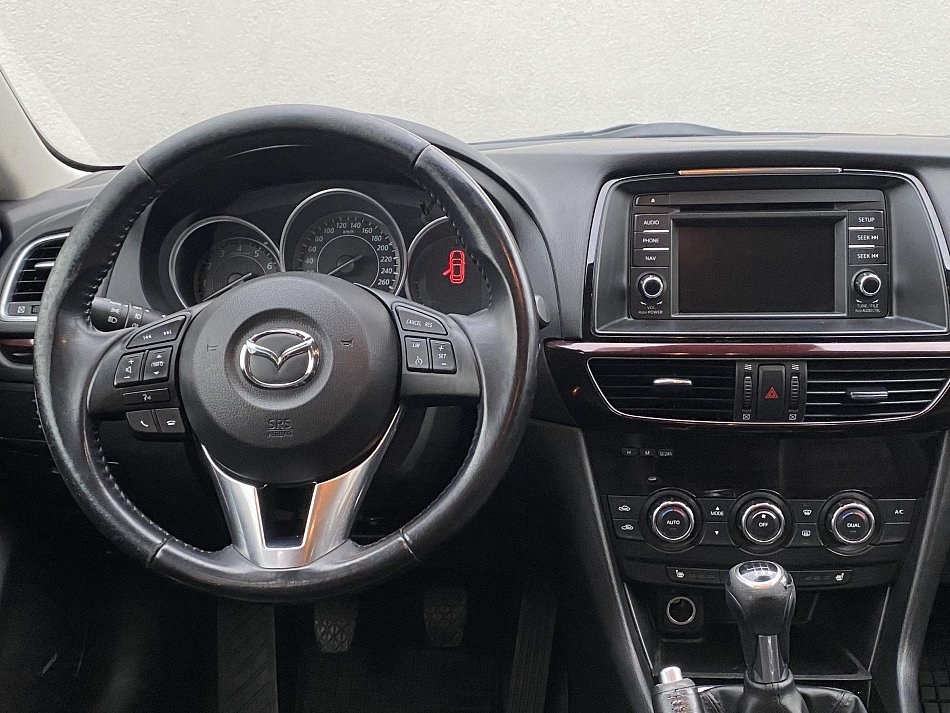 Mazda 6 2.0i 