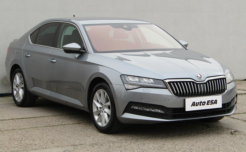 Škoda Superb III 2.0TSi Ambition 4x4