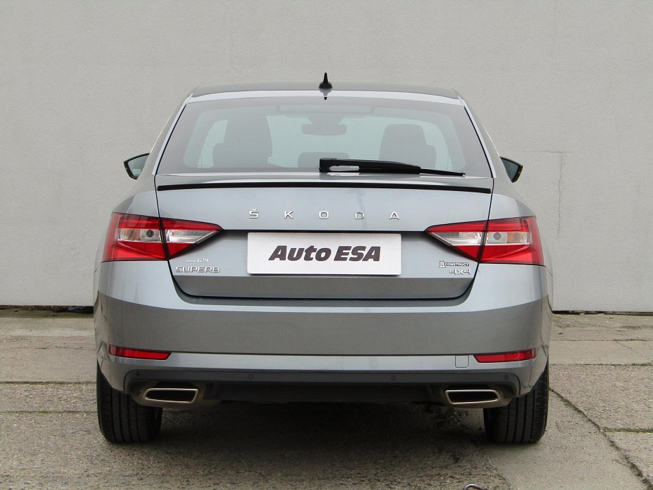 Škoda Superb III 2.0TSi Ambition 4x4