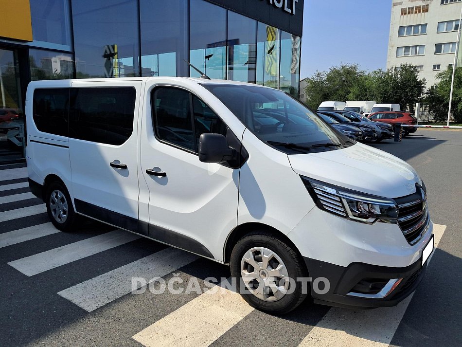 Renault Trafic 2.0dCi Equilibre 9míst