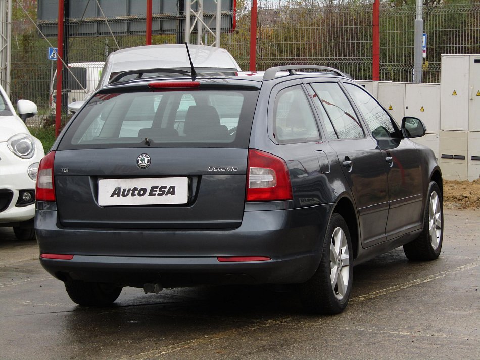 Škoda Octavia II 1.6tdi Ambiente