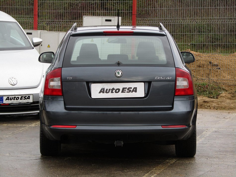 Škoda Octavia II 1.6tdi Ambiente