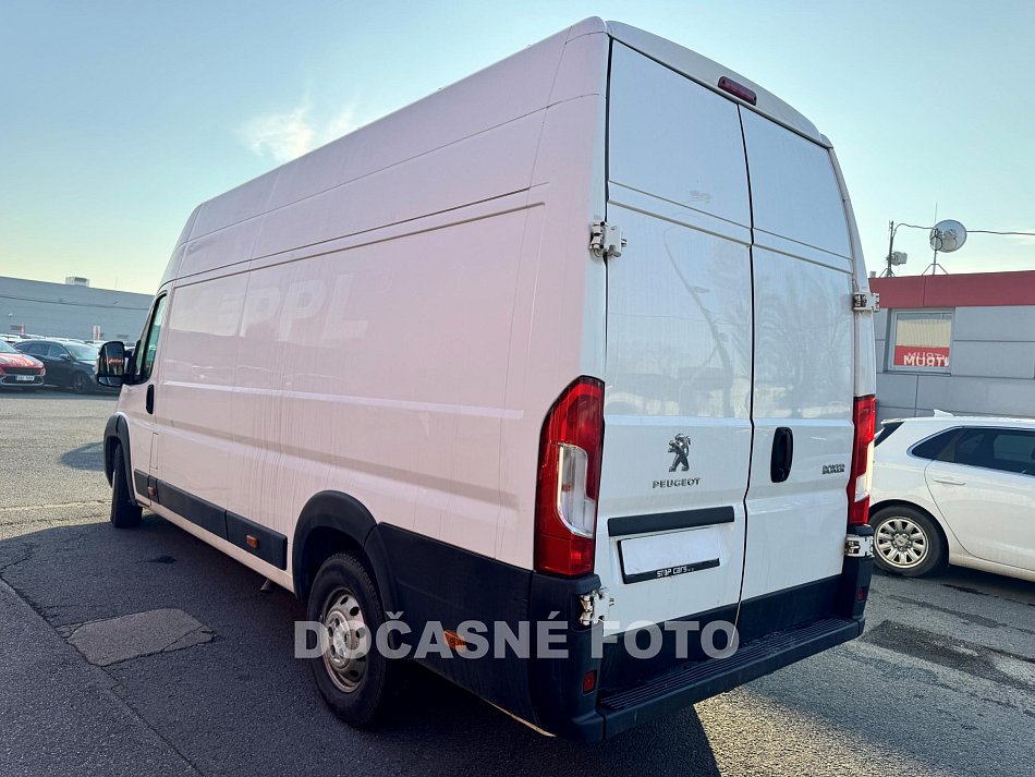 Peugeot Boxer 2.0 HDi 