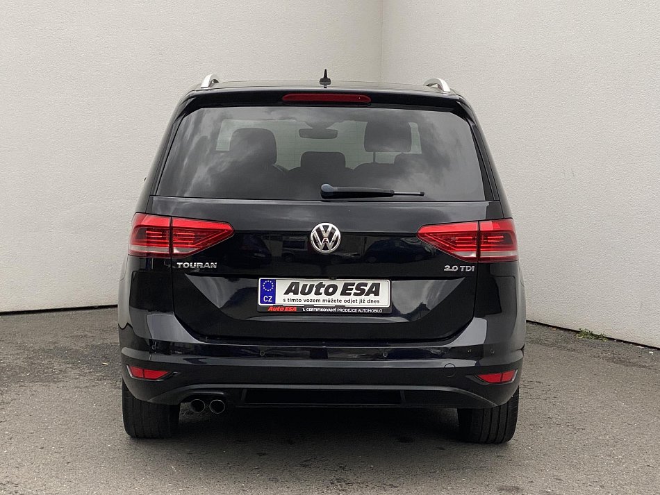 Volkswagen Touran 2.0 TDi Highline 7míst