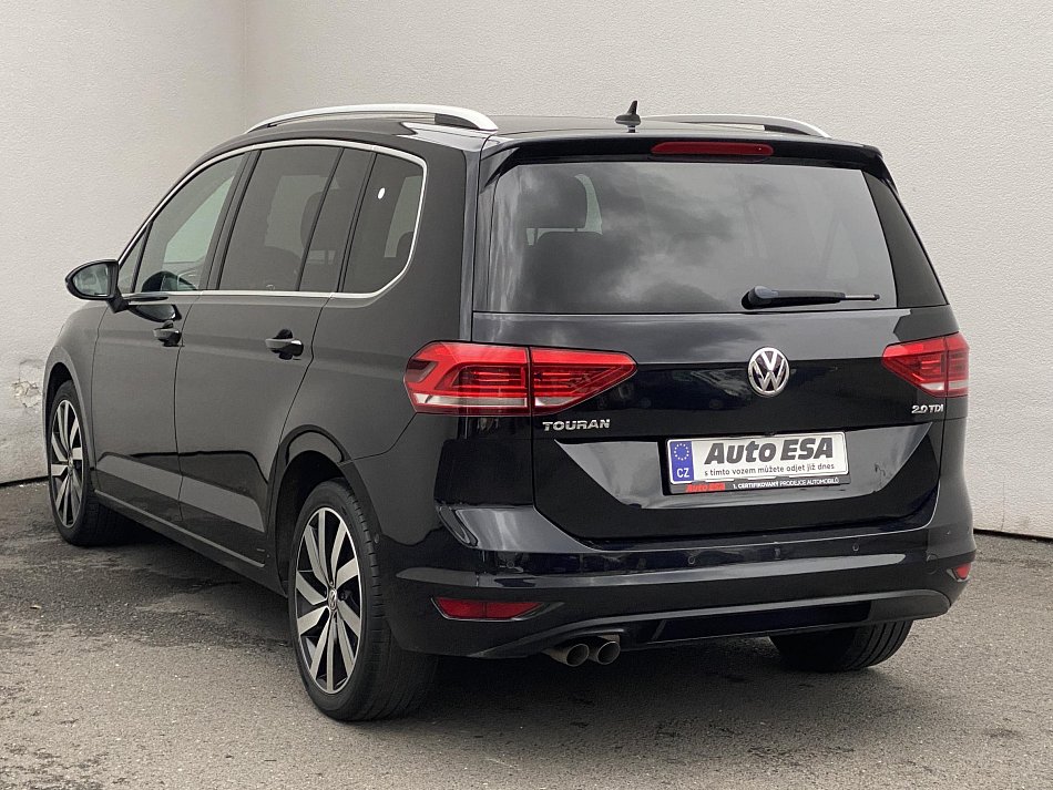 Volkswagen Touran 2.0 TDi Highline 7míst