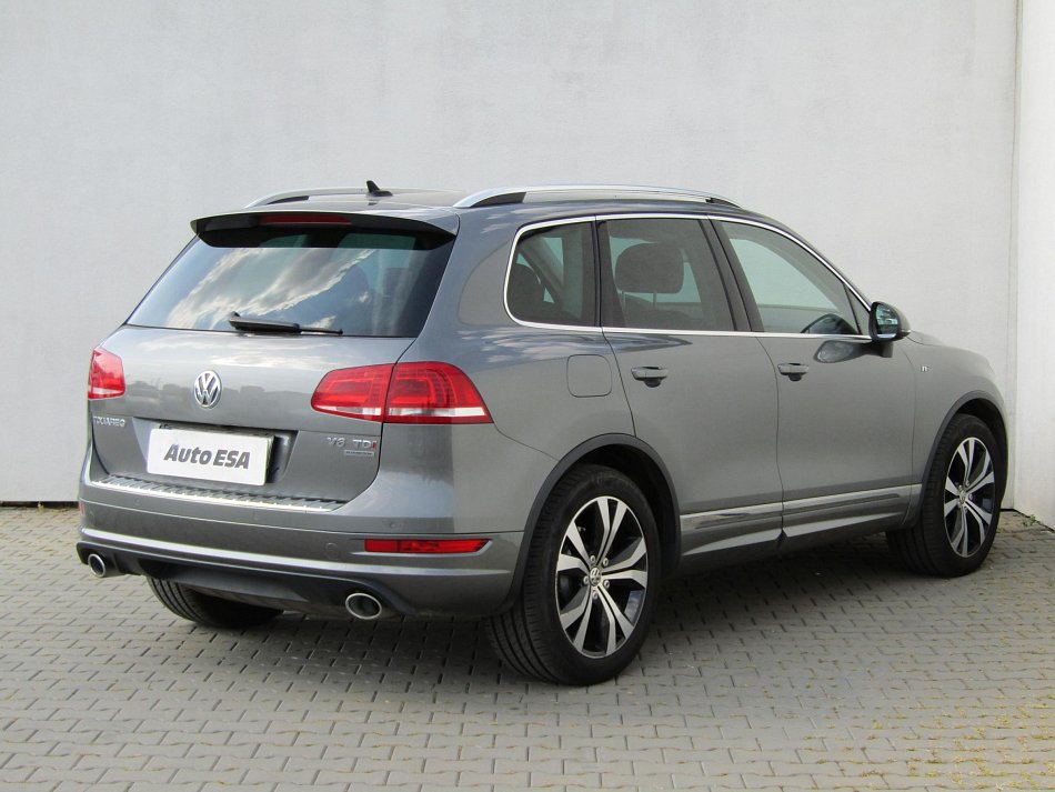 Volkswagen Touareg 3.0 TDi  4x4