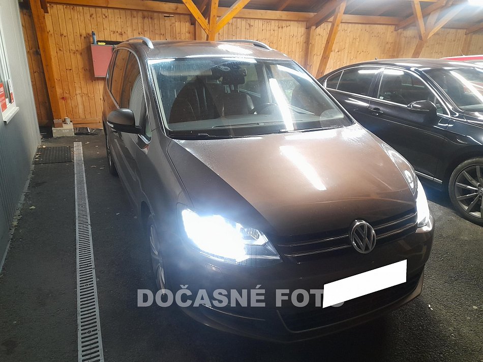 Volkswagen Sharan 2.0 TDi 