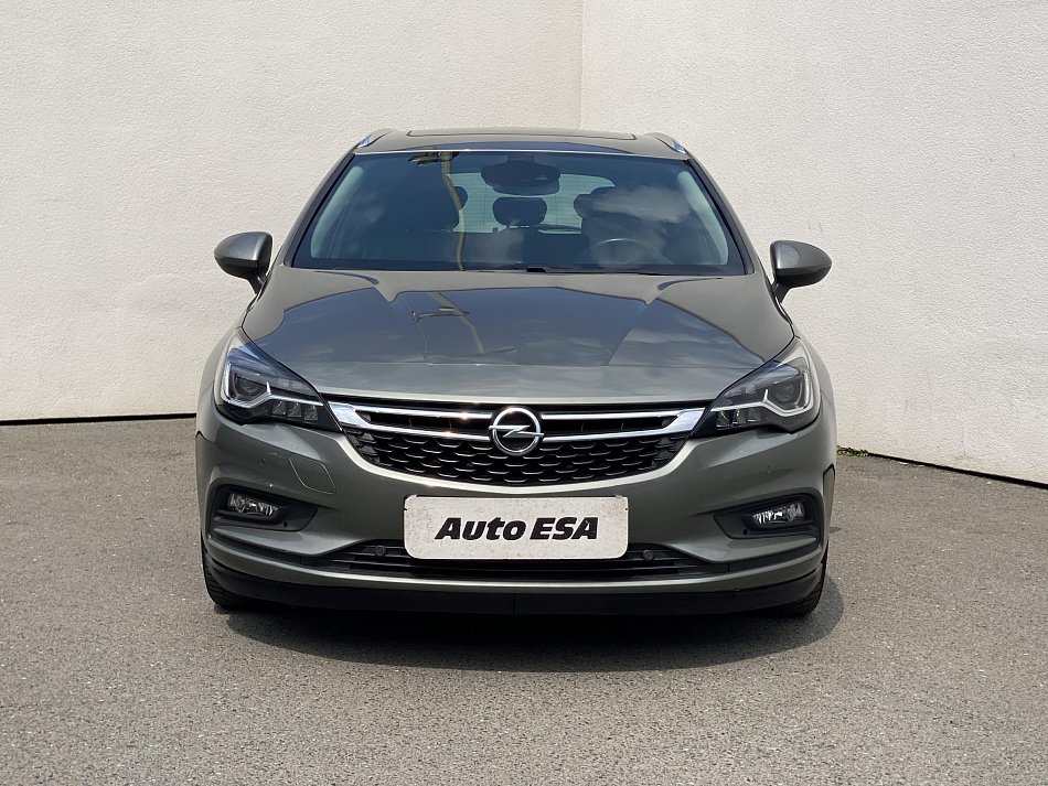 Opel Astra 1.6 CDTi Dynamic