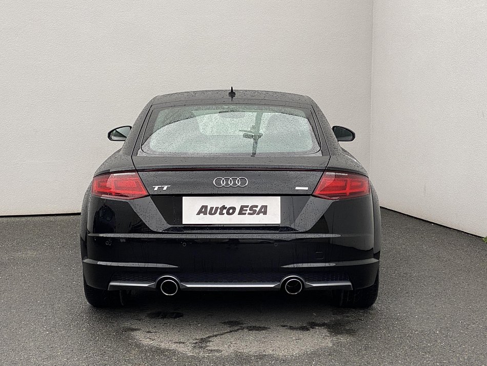 Audi TT Coupé 2.0 TDi S-line