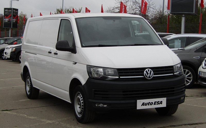 Volkswagen Transporter 2.0TDi  L2H1