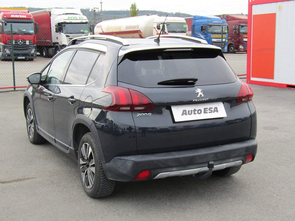 Peugeot 2008 1.2PT Allure