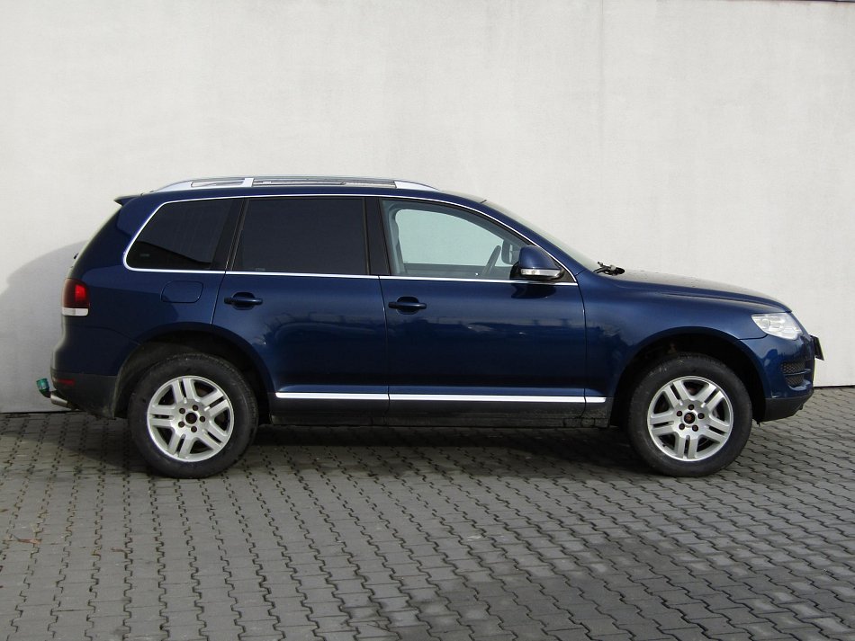 Volkswagen Touareg 3.0TDi  4MOTION