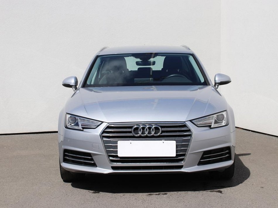 Audi A4 2.0 TDi 