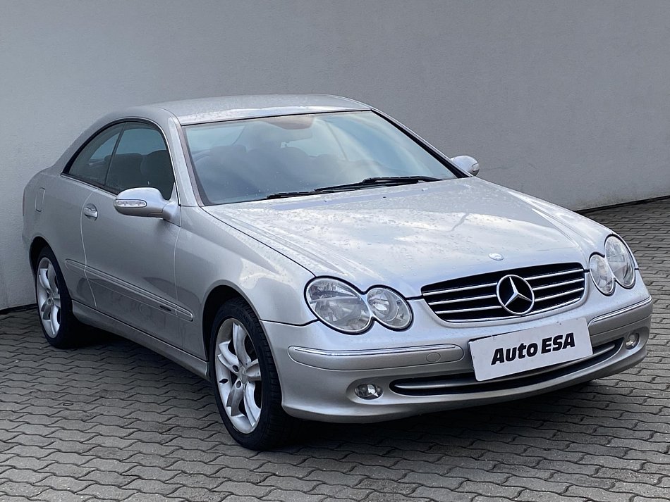 Mercedes-Benz CLK 2.6  240