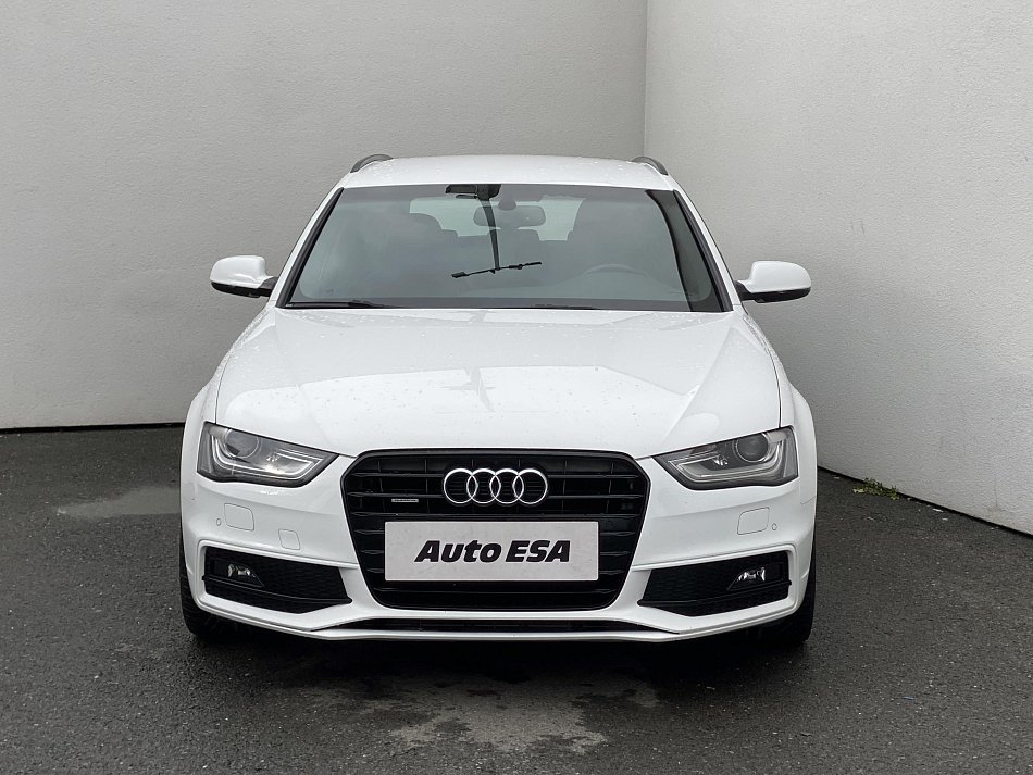 Audi A4 3.0 TFSi S-line quattro